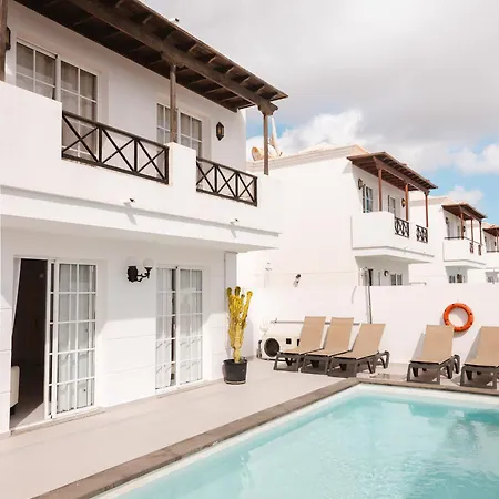 Villa Fariones Tias Exterior photo
