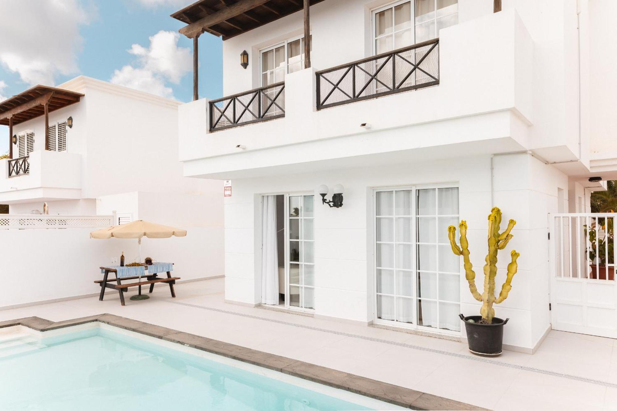 Villa Fariones Tías